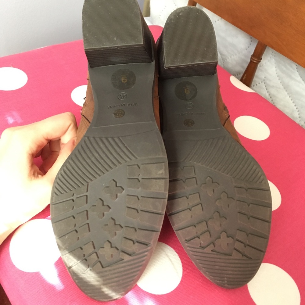 Heeled Booties - Picture 4 of 6